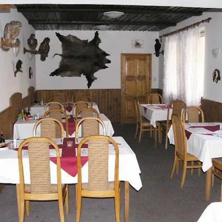Rampusak Inn *